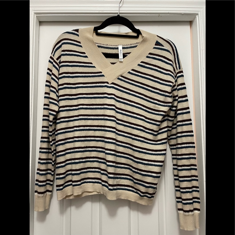 RVCA v neck sweater
